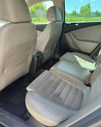 Volkswagen Passat cena 8000 przebieg: 330469, rok produkcji 2007 z Iława małe 172